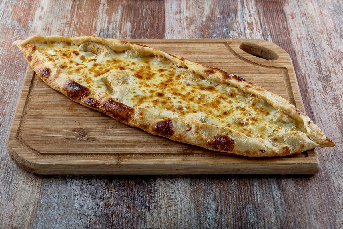 Kaşarlı Pide